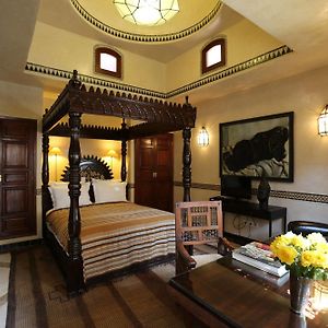 Habitación con Cama King